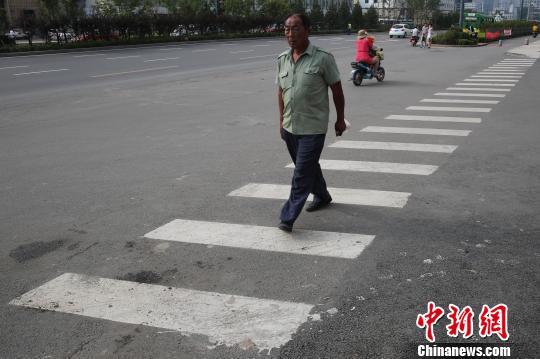 ̫ԭһRH݃˲ͨ^ ٷQM̎(D)